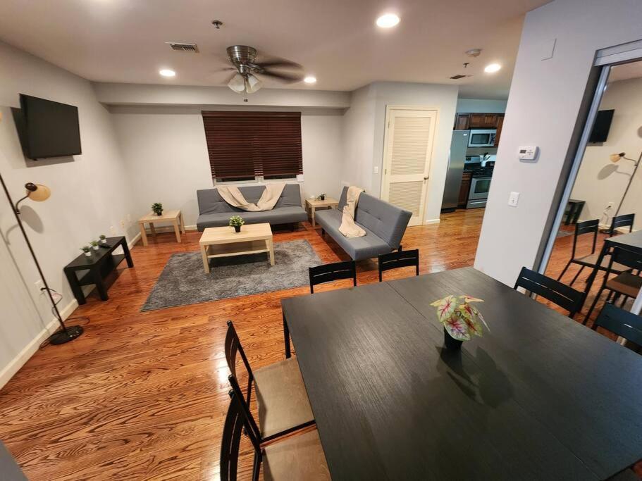 Luxury 2 Bed Apt, Mins To Nyc! Union City Dış mekan fotoğraf